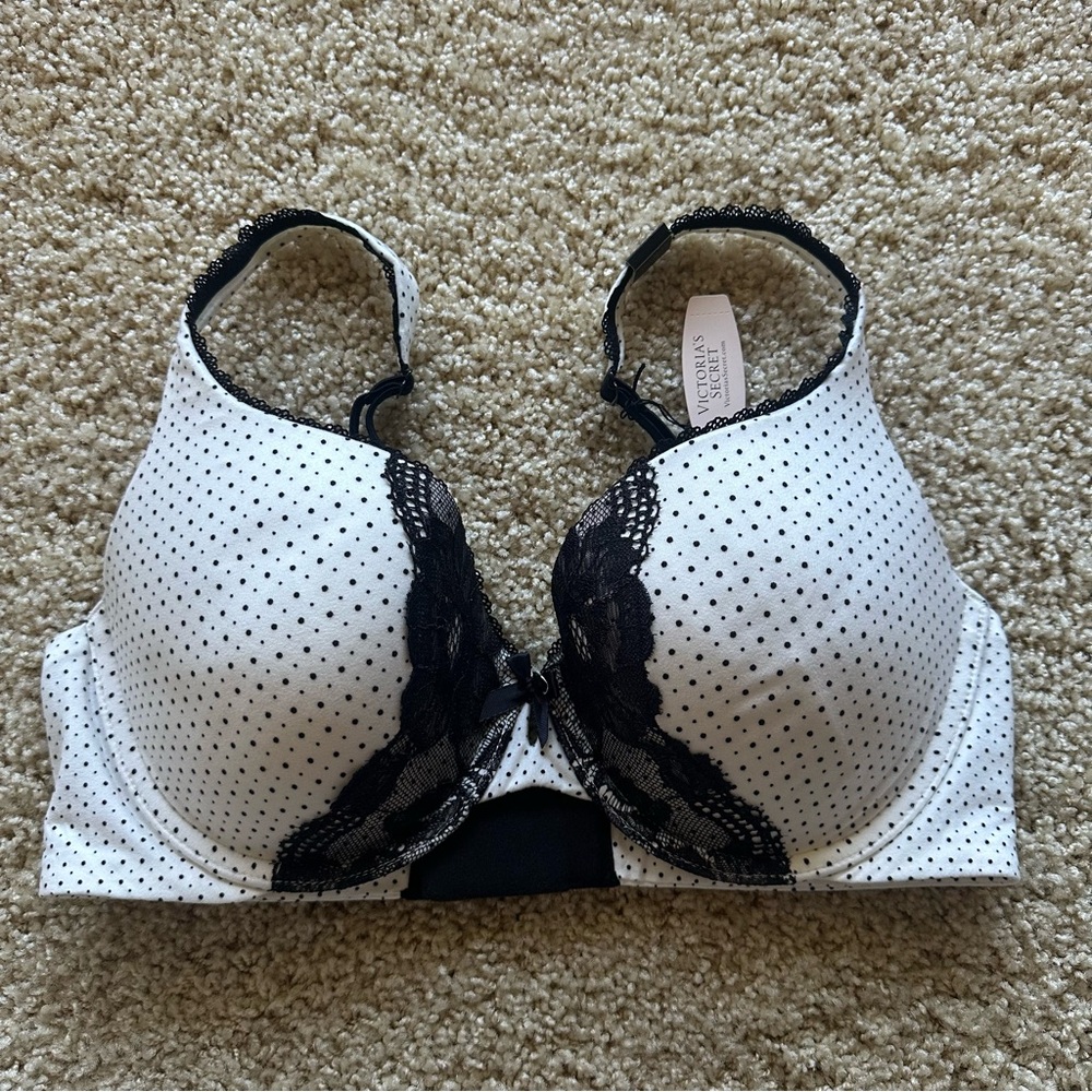 Victoria’s Secret Body by Victoria‎ Padded Perfect Coverage Bra Polka Dot 34D